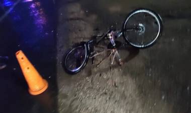 Siniestro vial fatal: un hombre fue embestido por una camioneta en el puente del Chacho