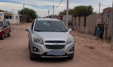 Chepes: menor trasladada por colisión con camioneta