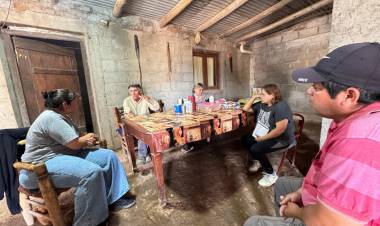 Respuestas tras las lluvias. El estado presente en La Chuña, Punto Valle Verde, Grande Paz, El 50 