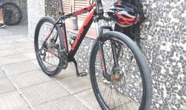 Inseguridad en Chepes: Investigan el robo de una bicicleta en el Barrio Rieles