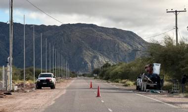 Chepes: Avanza la iluminación en el Camino al Peregrino