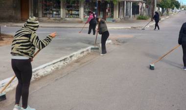 La Municipalidad refuerza la limpieza y el mantenimiento en distintos sectores de la ciudad