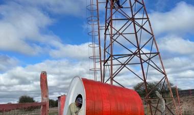 Repararon el tanque elevado en La Represita y mejoran el acceso al agua para las familias
