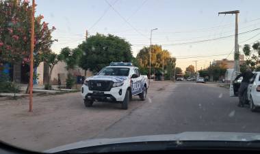 Dos mujeres resultaron heridas tras un choque entre una moto y una bicicleta en avenida Belgrano