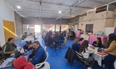 Chepes: Gran éxito del Bingo Solidario de la Academia Aamaal Dance este domingo