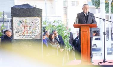Armando Molina dejo un mensaje en los 435° aniversario de la Ciudad de Todos los Santos de la Nueva Rioja