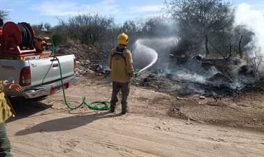 Chepes: Principio de incendio en la zona de la Represa del Durazno