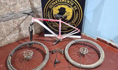 Secuestran una bicicleta abandonada en un terreno baldío en Chepes