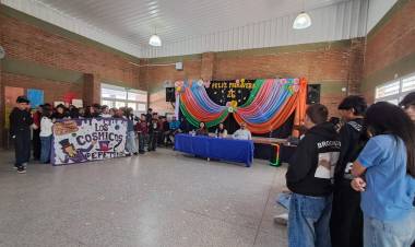 Inició la Semana del Estudiante en la E.P.E.T. Nº1 – Te presentamos el cronograma