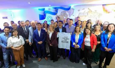 Laura Carrizo participó de la Asamblea de la FAM y llevó la voz del municipio al ámbito federal