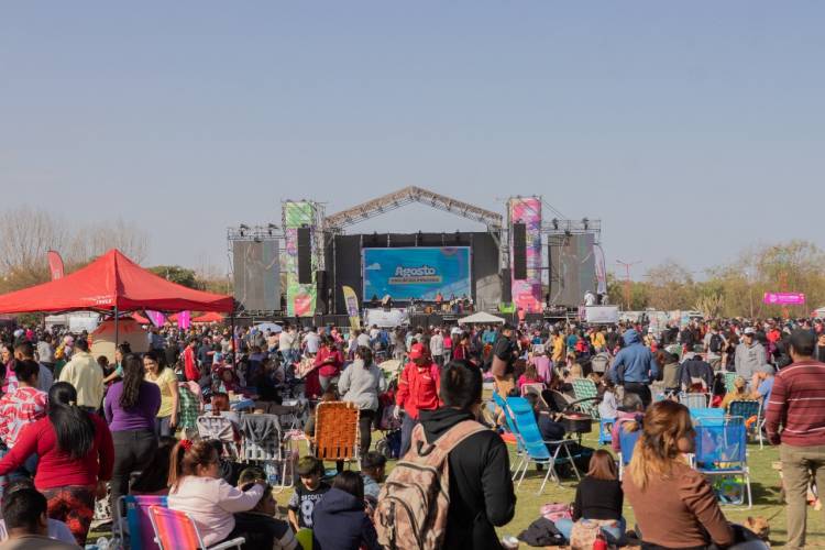 Festipeques la gran fiesta de las infancias de la provincia.