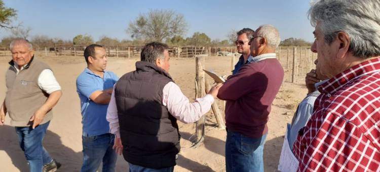 Detectan finca con trabajadores sin condiciones de seguridad e higiene.