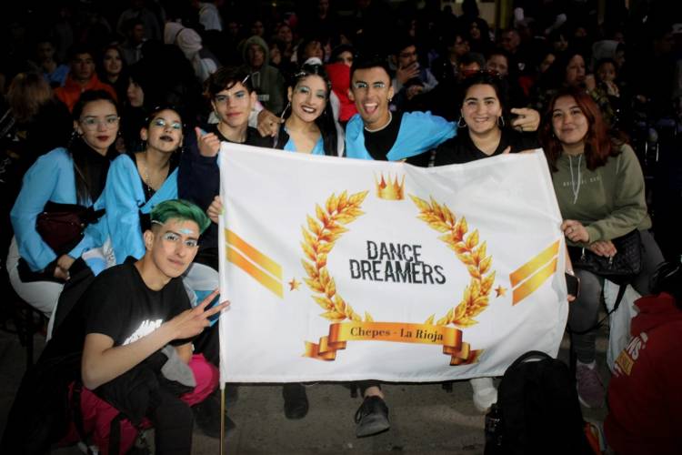 A Todo Ritmo: Gran repercucion en el intercolegial de baile en Chepes.