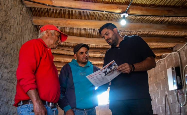 36 familias de Bermejo contarán con el suministro de energía eléctrica.