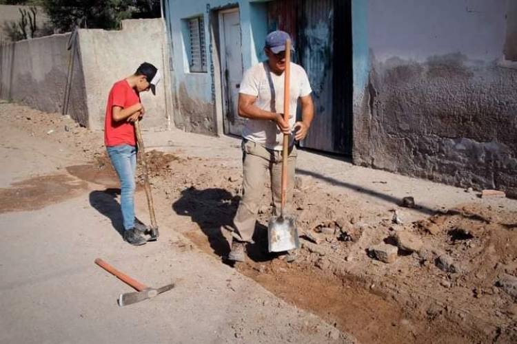 Cordón cuneta en Chepes: Construiran 10.000 metros en diferentes calles del departamento.