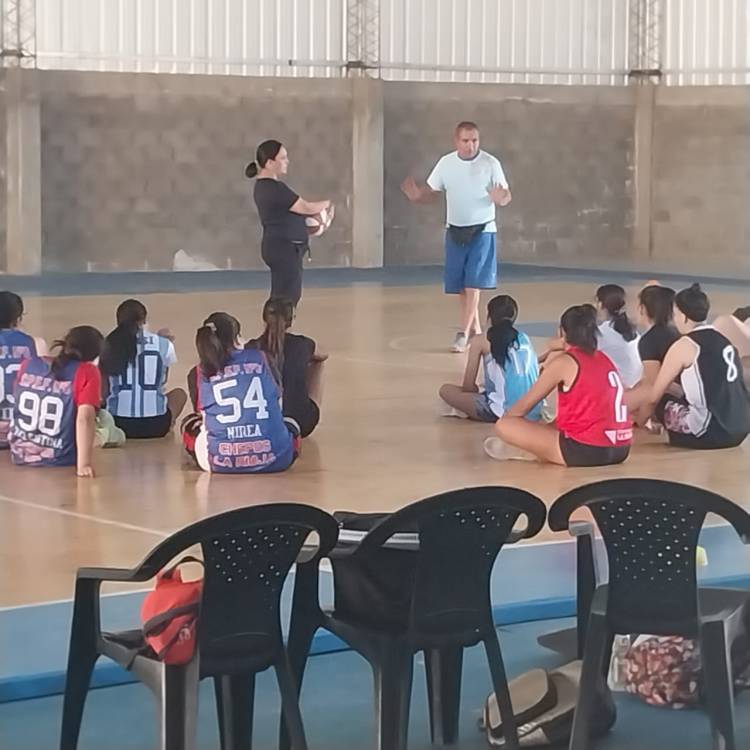 Cuatro jugadoras de Chepes en la Selección Provincial U15.