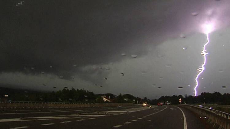 San Juan: Emiten alerta amarilla por posibles tormentas fuertes para varios departamentos.