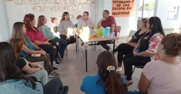 Chepes: Antonio Godoy visita el Jardín Maternal.