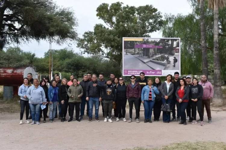 Godoy y Amaya llevaron sus propuestas de gobierno a Desiderio Tello.