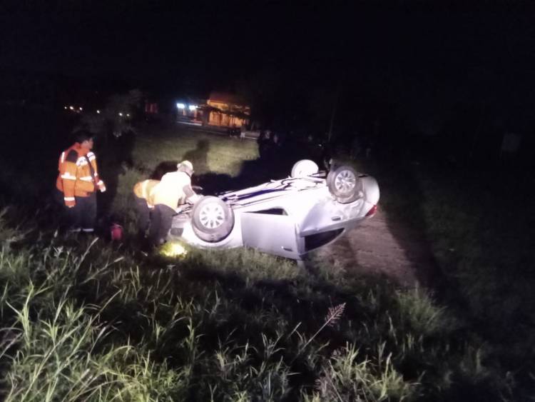 La Rioja: Fuerte choque entre dos automóviles en ruta provincial 5.