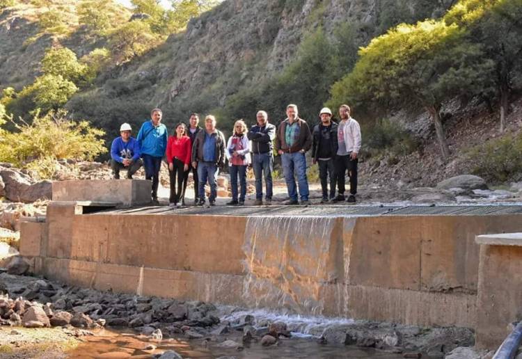 Chepes: Avanza la construcción de una nueva obra de captación de agua.