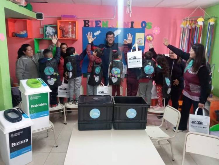 Medio Ambiente brindó charla en jardin de infantes.