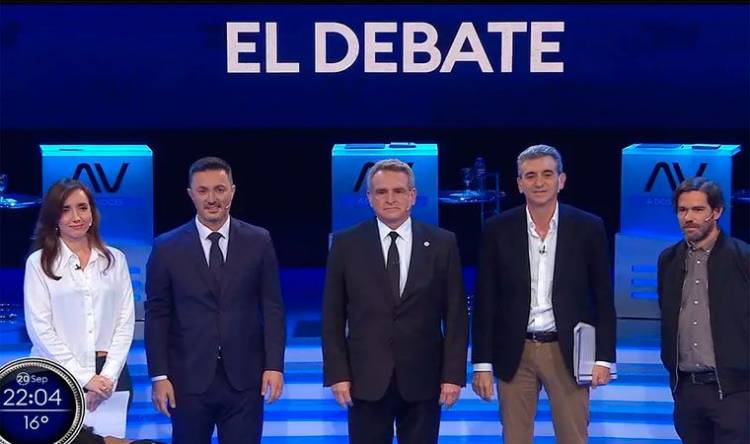 Duros cruces políticos y personales en el debate entre candidatos a vicepresidentes