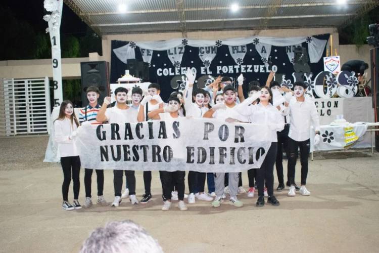 El Colegio de El Portezuelo celebró su 38º aniversario