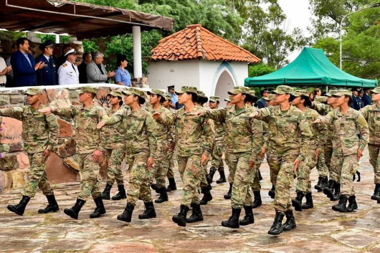 Chamical: Setenta jóvenes se suman a la Base Aérea