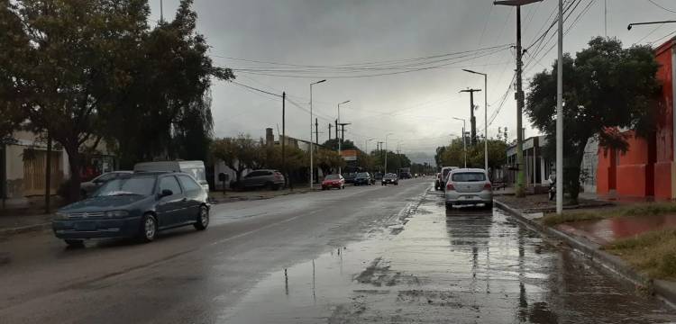 Rosario Vera Peñaloza: Registro de lluvias caídas en el departamento