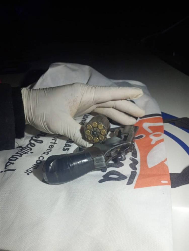 Chepes: joven de 17 años fue detenido por amenazas con arma de fuego