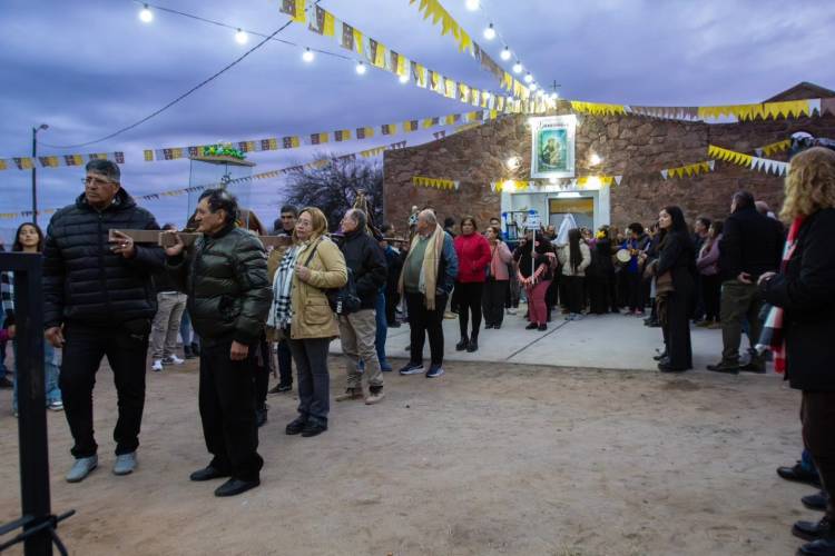 La Jarilla: se celebró en comunidad las Fiestas Patronales de San Antonio de Padua