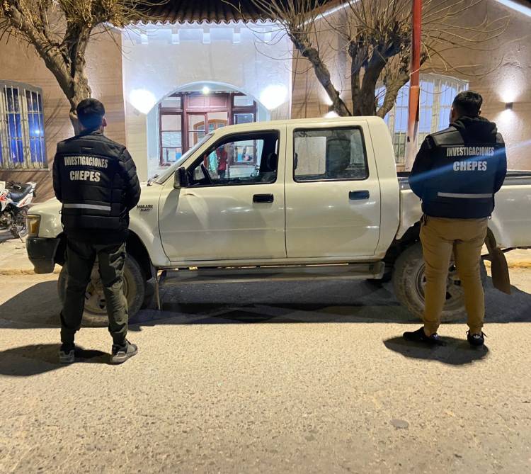 Secuestran camioneta con pedido de captura en Chepes