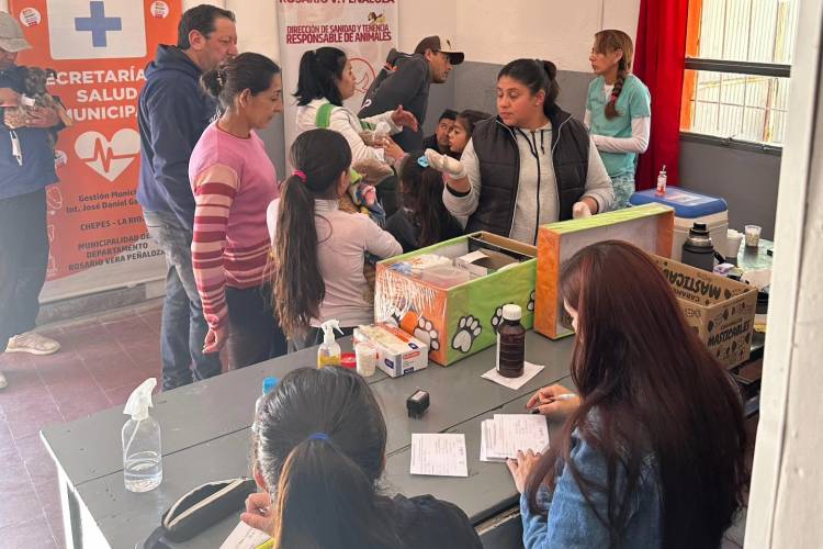 Atención quiropráctica y ortopédica para vecinos de desiderio tello