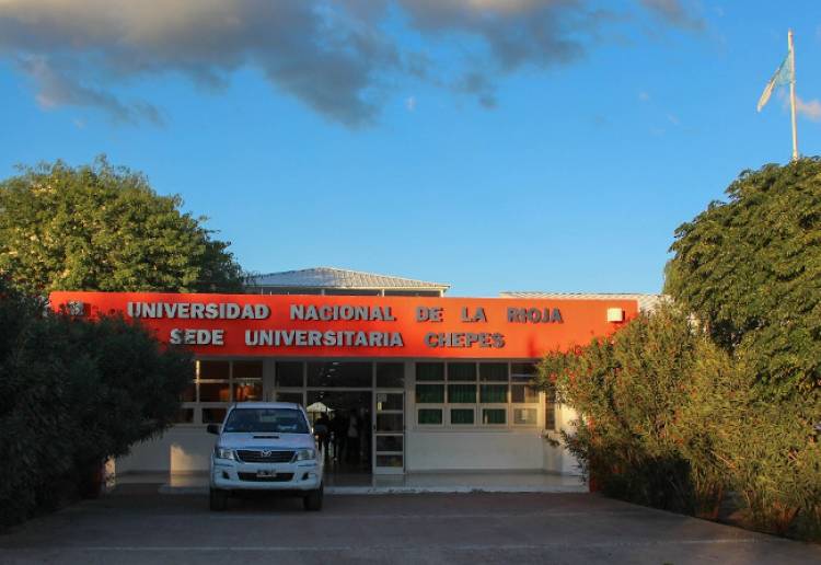 Chepes: la Sede Regional de la UNLaR promociona su oferta académica en provincias vecinas