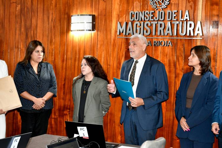 El Consejo de la Magistratura inició los exámenes escritos para cubrir cargos judiciales en Capital, Chilecito y Chamical 