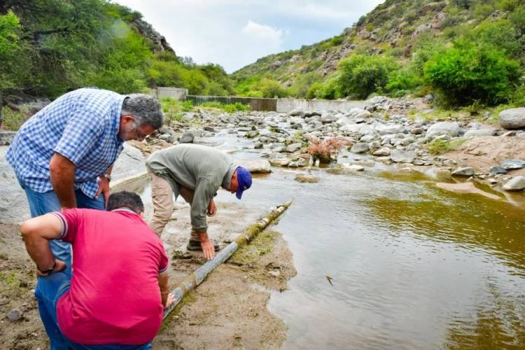 Se regulariza el sistema de distribución de agua en La Callana