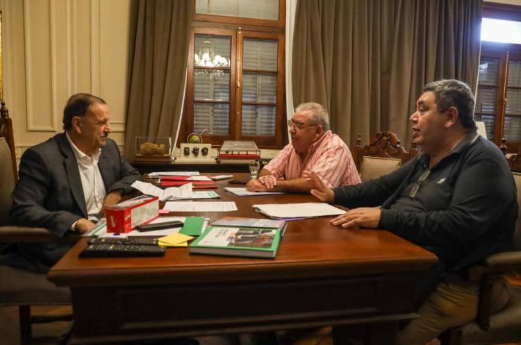 Derechos Humanos presentó a Quintela la agenda por los 50 años del golpe de Estado