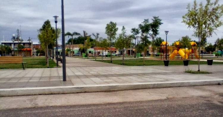 Un hallazgo singular en la plaza de Chepes despierta una profunda reflexión espiritual