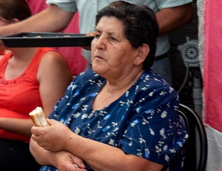 Chepes se une en cadena de oración por la salud de Doña Sofía de Aguirre
