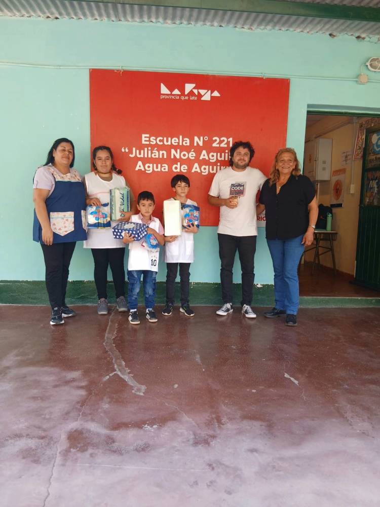 Agua de Aguirre contará con internet tras gestiones comunitarias