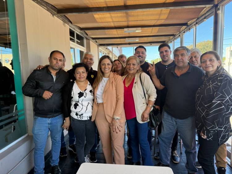 Silvia Flores refuerza su agenda territorial  junto a Tere Madera en Chepes 