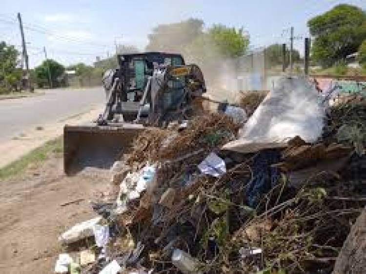 Chepes impulsa una semana ambiental con operativos de limpieza, forestación y concientización vecinal
