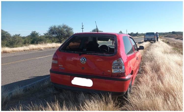 Impacto tras una frenada en Ruta 141: una camioneta chocó a un auto en el ingreso a Chepes