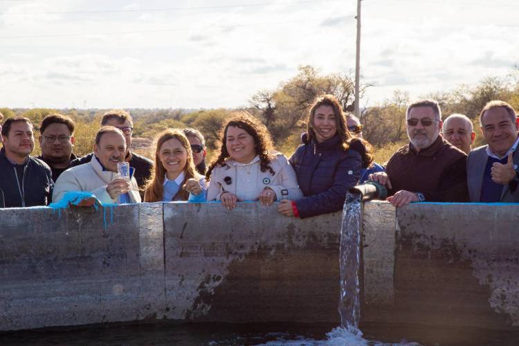 Inauguraron un nuevo acueducto en La Callana que beneficiará a familias e instituciones rurales
