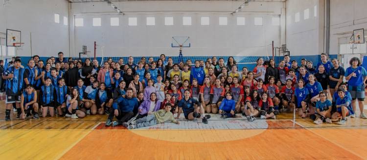 La Ciudad Deportiva dio inicio a la tercera edición del Campeonato Formativo de Vóley