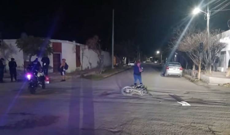 Un motociclista resultó herido tras chocar con una camioneta en Chepes
