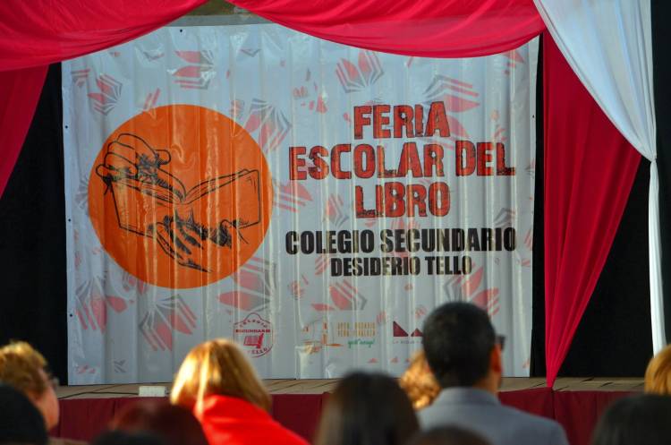 Desiderio Tello se prepara para vivir la 4.ª edición de la Feria Escolar del Libro