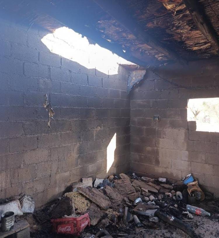 Incendio en una vivienda rural sobre la Ruta Provincial 30: investigan un cortocircuito
