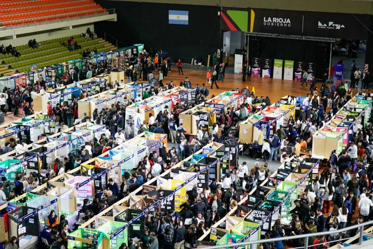 Desencanto y fuertes críticas tras la 52° Feria Provincial de Ciencia y Tecnología en La Rioja